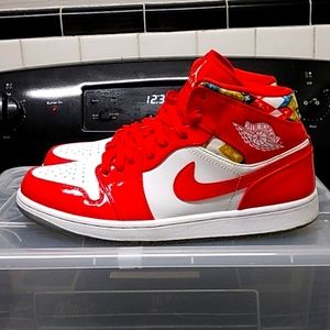 Air Jordan 1 mid SE (Barcelona sweater) size 9.5 M/11 W (2021 release)